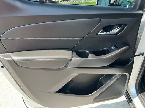 Used 2019 Chevrolet Traverse LT w/ LPO, Floor Liner Package image 20