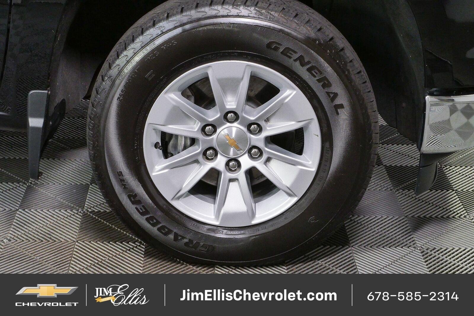 Certified 2025 Chevrolet Silverado 1500 LT AWD/4WD image 32