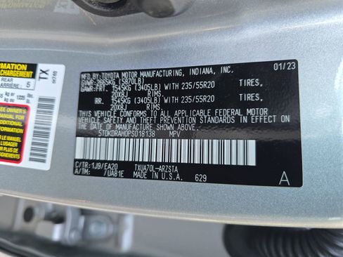 Used 2023 Toyota Highlander XSE FWD image 34