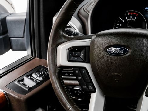 Used 2018 Ford F150 King Ranch w/ Equipment Group 601A Luxury image 19