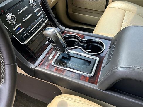 Used 2015 Lincoln Navigator 4WD w/ Equipment Group 101A Reserve image 15