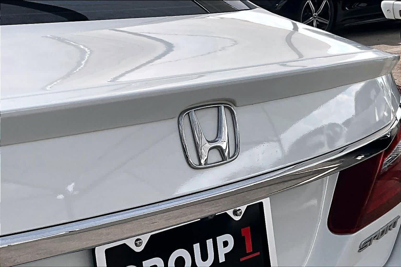 Used 2016 Honda Accord Sport image 28