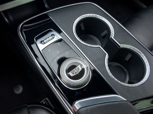 New 2026 Cadillac Lyriq V image 26