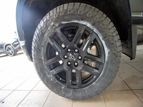 Certified 2022 Chevrolet Silverado 1500 Custom Trail Boss w/ Safety Confidence Package image 23