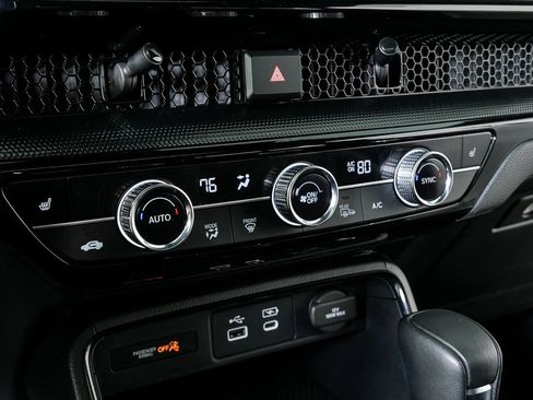 Used 2023 Honda CR-V Sport Touring image 16