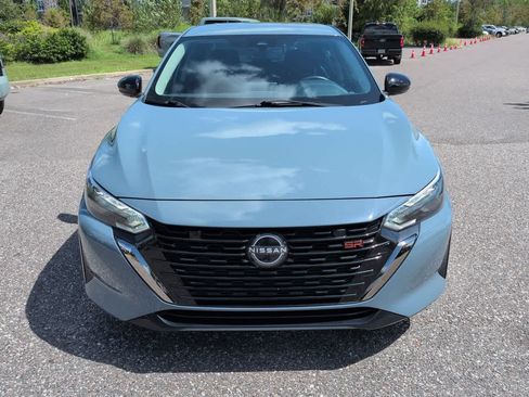 Used 2024 Nissan Sentra SR FWD image 9