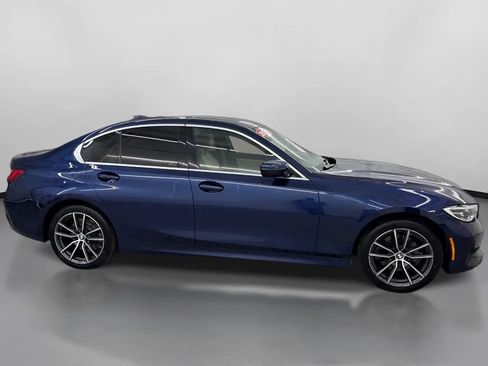 Used 2020 BMW 330i xDrive Sedan w/ Convenience Package AWD/4WD image 11