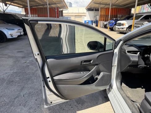 Used 2023 Toyota Corolla LE FWD image 10