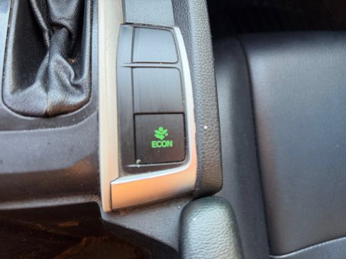 Used 2016 Honda Civic LX image 23