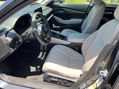 Certified 2024 Honda Accord EX image 11