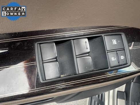 Used 2021 Lexus GX 460 Premium w/ Premium Package AWD/4WD image 15
