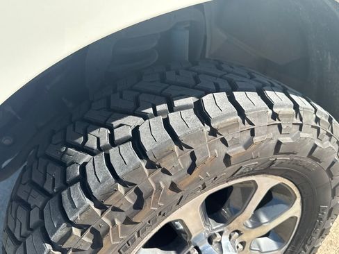 Used 2020 RAM 2500 Limited image 24