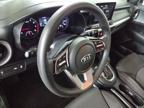 Used 2020 Kia Forte LXS image 16