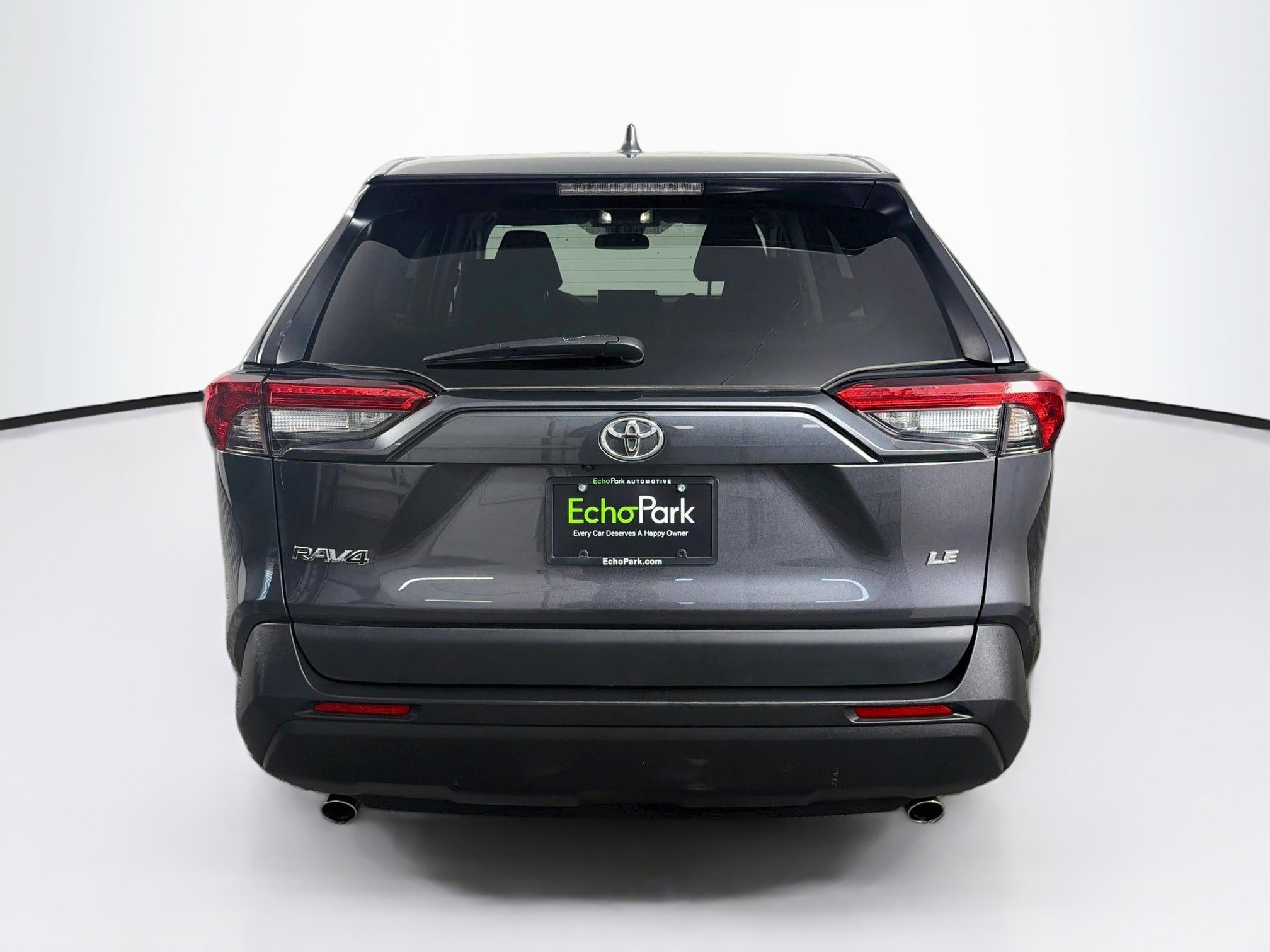 Used 2025 Toyota RAV4 LE FWD image 7