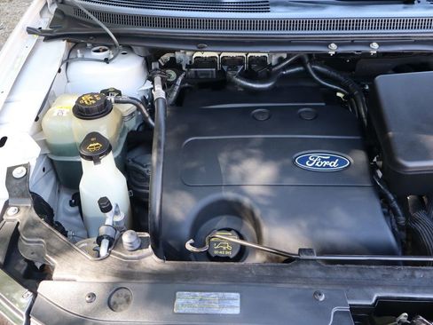 Used 2011 Ford Edge Limited w/ 302A Rapid Spec Order Code AWD/4WD image 39