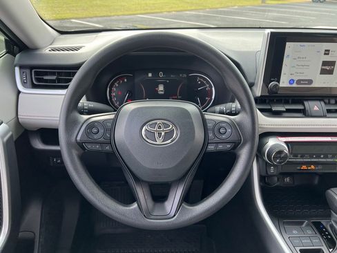 Certified 2025 Toyota RAV4 XLE image 16