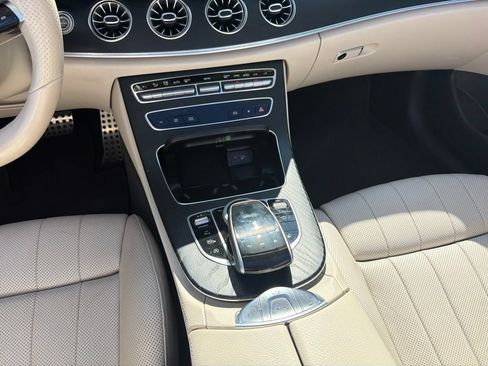Used 2022 Mercedes-Benz E 450 4MATIC Cabriolet image 16