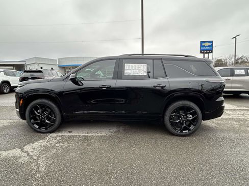 New 2026 Chevrolet Traverse RS w/ LPO, Floor Liner Package image 6