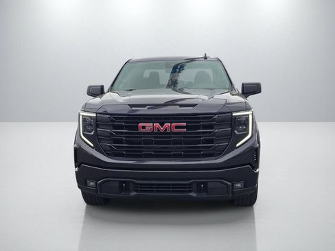 Used 2024 GMC Sierra 1500 Elevation AWD/4WD image 2
