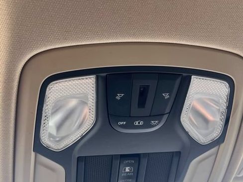 Used 2019 RAM 1500 Tradesman AWD/4WD image 11