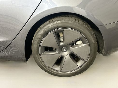 Used 2023 Tesla Model 3 Standard Range RWD image 11