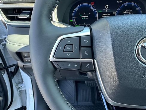 New 2026 Toyota Highlander Limited image 21