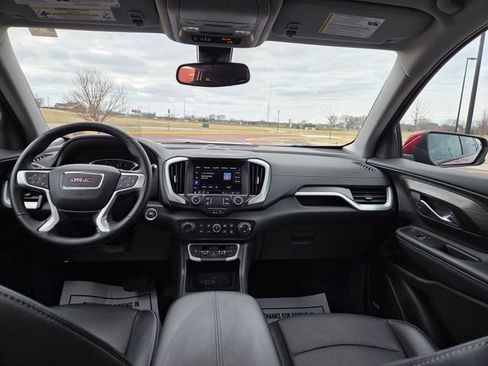 Used 2024 GMC Terrain SLT w/ Infotainment Package II image 55