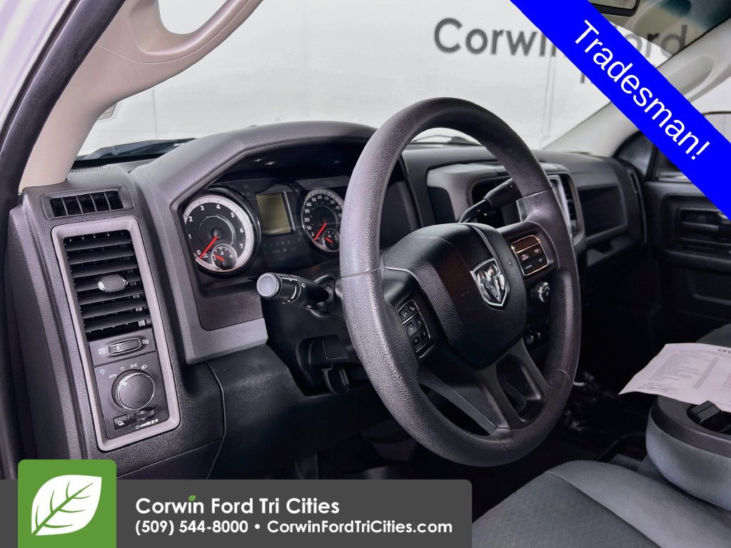 Used 2018 RAM 2500 Tradesman w/ Chrome Appearance Group AWD/4WD image 3