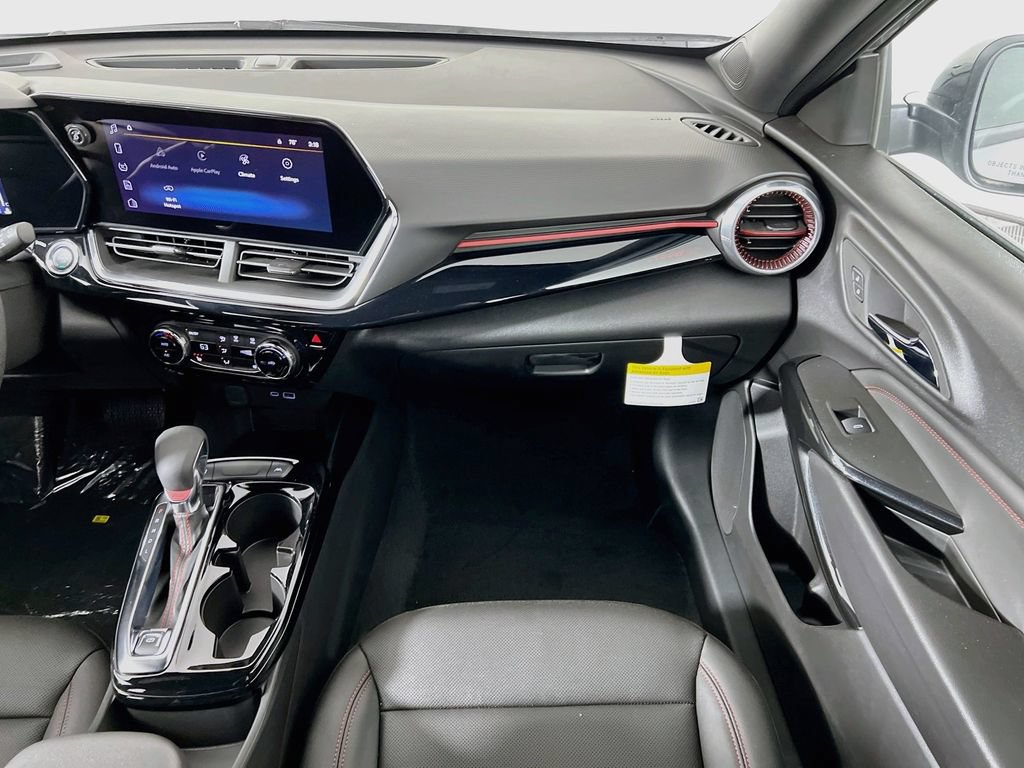New 2026 Chevrolet Trax RS w/ Driver Confidence Package FWD image 22