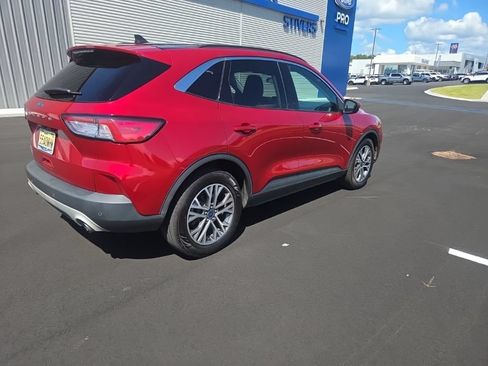 Used 2022 Ford Escape SEL FWD image 12