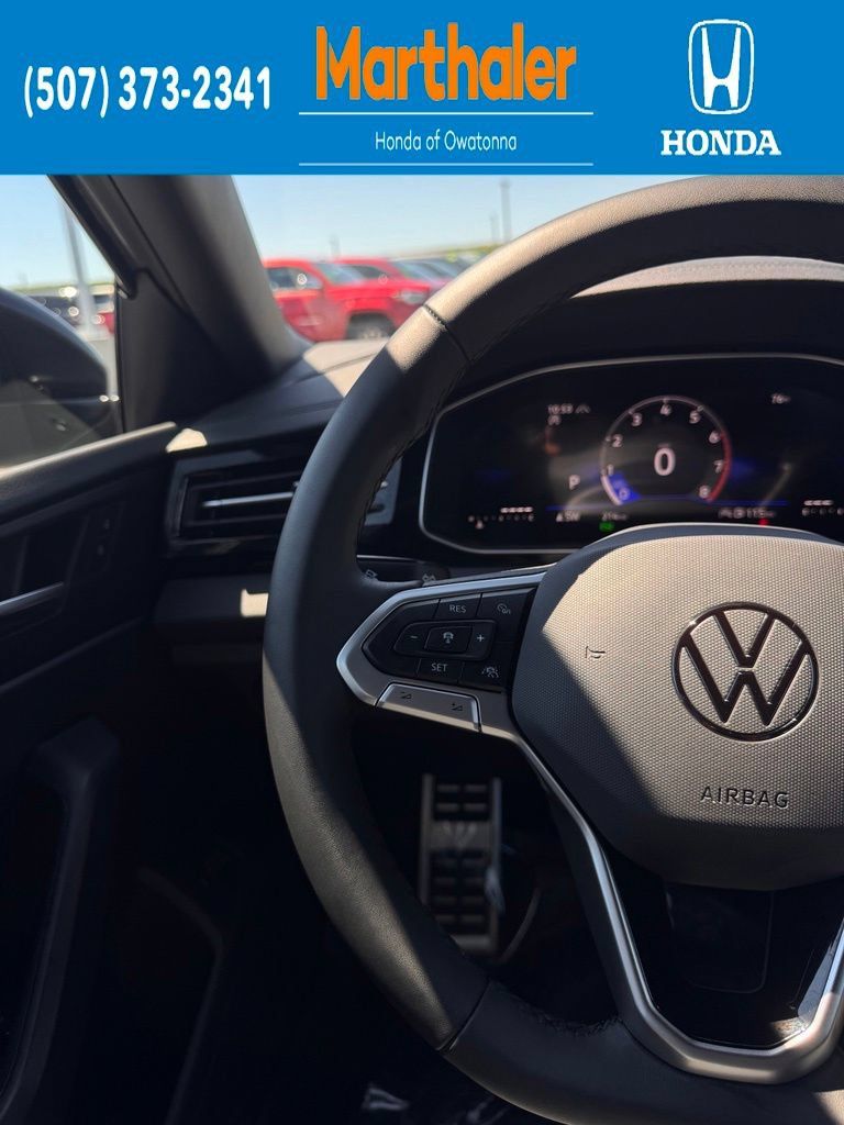 Used 2026 Volkswagen Jetta Sport FWD image 16