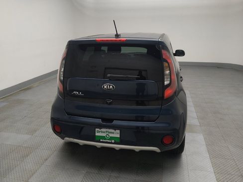 Used 2017 Kia Soul + FWD image 7