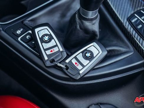 Used 2018 BMW M4 Convertible w/ Competition Package image 84