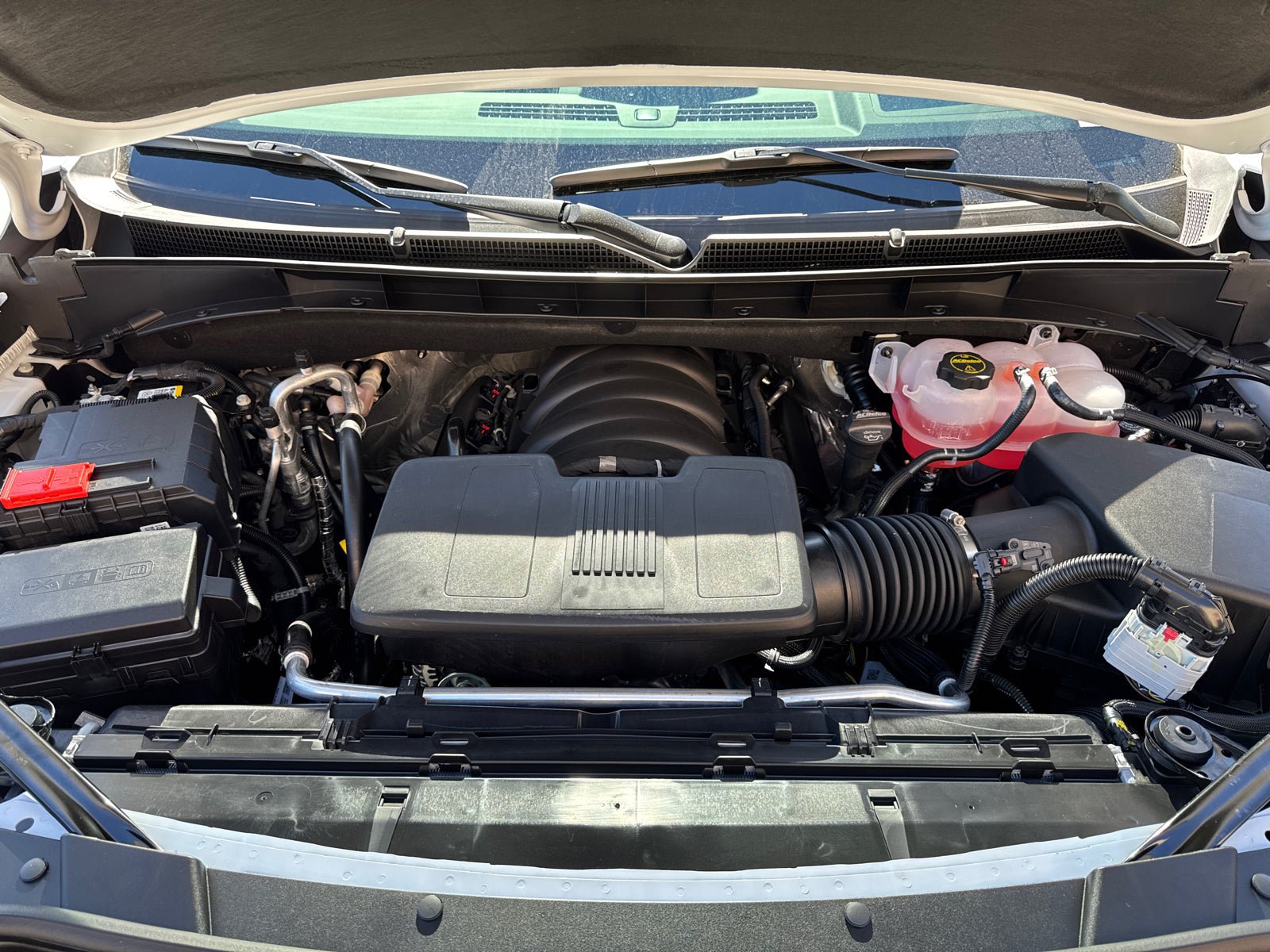 New 2027 GMC Yukon Denali w/ Denali Reserve Package AWD/4WD image 8