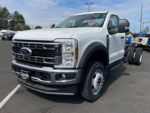 New 2025 Ford F450 XL w/ XL Chrome Package AWD/4WD image 4