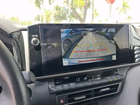 Used 2025 Toyota Camry SE w/ Multimedia Upgrade Package FWD image 21