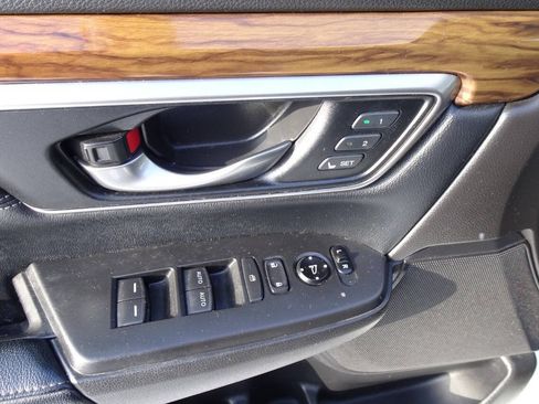 Used 2019 Honda CR-V EX-L image 11