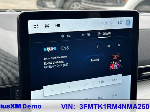 Certified 2022 Ford Mustang Mach-E Select image 27