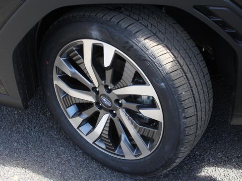 New 2026 Subaru Forester Touring AWD/4WD image 8