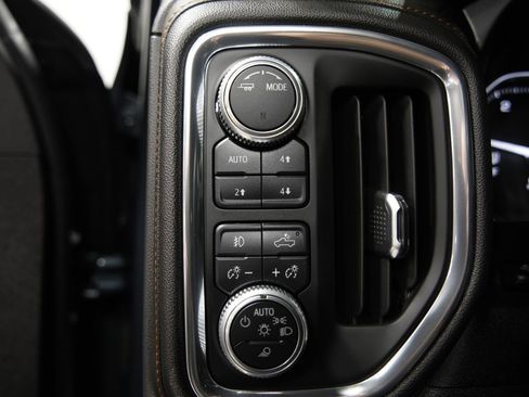 Used 2020 GMC Sierra 1500 AT4 w/ AT4 Premium Package image 27