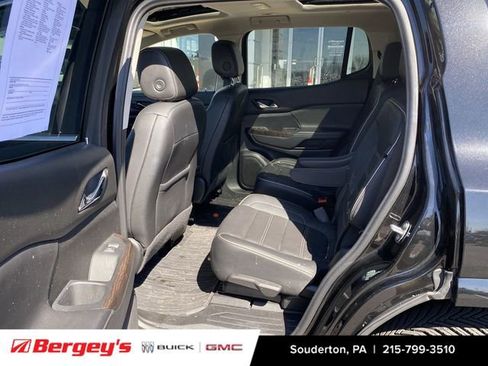 Used 2023 GMC Acadia Denali w/ Black Diamond Edition image 15