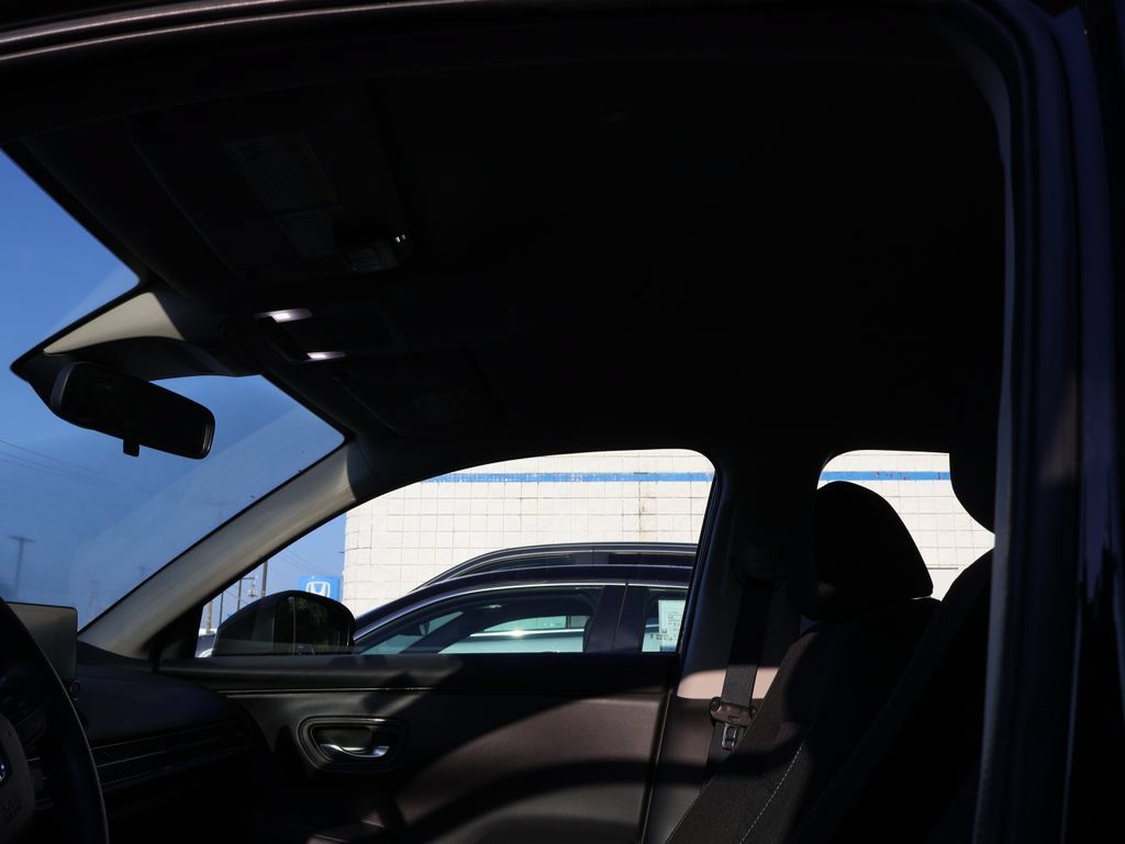 Used 2024 Honda HR-V LX image 10