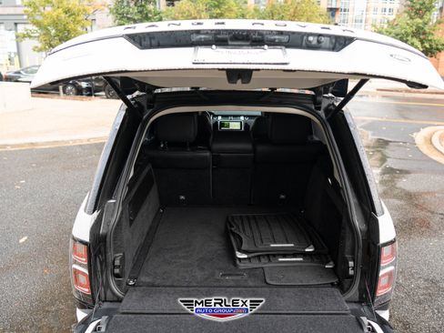 Used 2018 Land Rover Range Rover Long Wheelbase Supercharged image 46