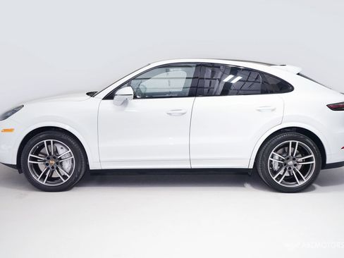 Used 2020 Porsche Cayenne Turbo AWD/4WD image 4