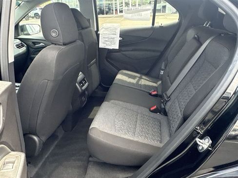 Certified 2024 Chevrolet Equinox LT w/ LPO, Floor Liner Package FWD image 23