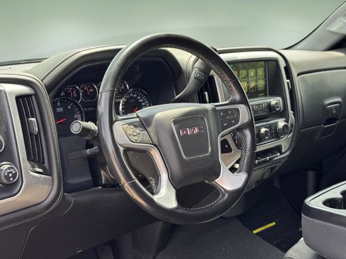 Used 2019 GMC Sierra 1500 SLE w/ SLE Value Package AWD/4WD image 14
