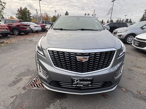 Used 2021 Cadillac XT5 Premium Luxury image 3