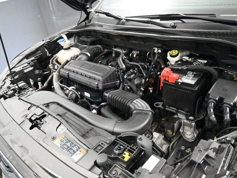 Used 2024 Ford Escape ST-Line image 13