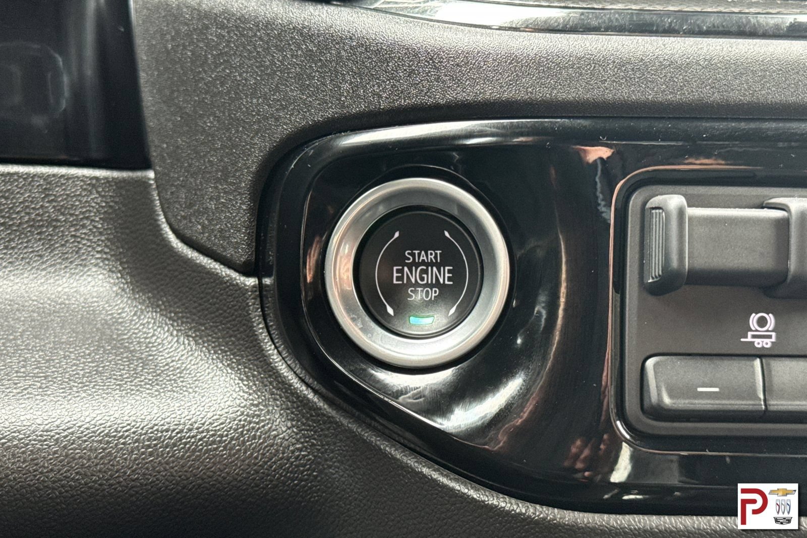 Used 2024 Chevrolet Silverado 1500 ZR2 AWD/4WD image 27