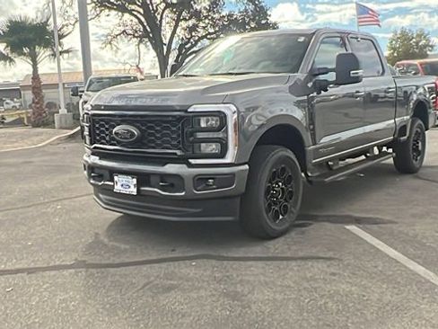 New 2026 Ford F250 XLT w/ XLT Premium Package image 7